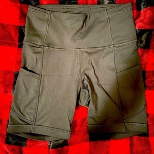 Lululemon Fast and Free 6” Shorts